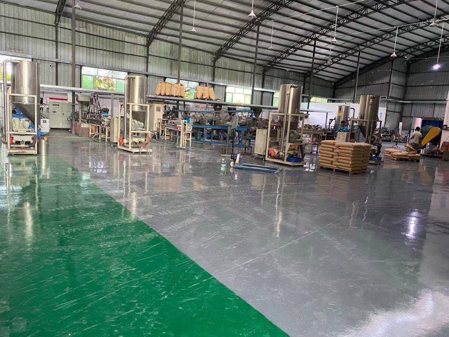 泽泰PEEK碳纤维增强材料在机器人部件中的应用