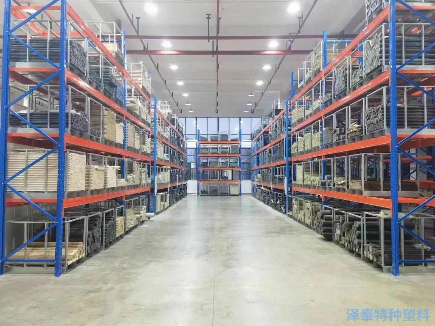 PEEK材料在机器人行业的具体应用及优势分析